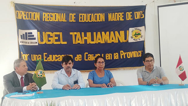 Con actividades recreativas y ceremonia protocolar se celebró el XXI Aniversario de.la Ugel Tahuamanu en el distrito de iberia