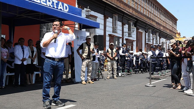 Ministro Vásquez lanza plan ‘Unidos contra el dengue’ en Trujillo