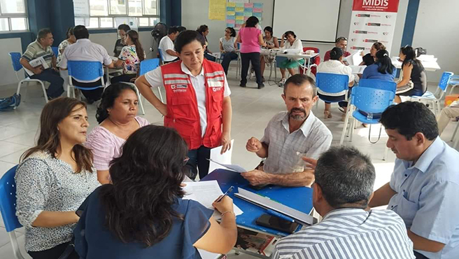 Los especialistas de las Unidades de Gestión Local (UGEL) asignados para brindar soporte y acompañamiento a los Comités de Alimentación Escolar (CAE) participaron de la jornada de capacitación denominada “Mi alimentación saludable fortalece mis aprendizajes".