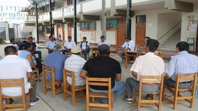Archivo JPG de reunión con agricultores de Casablanqueada