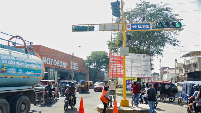 MTC recomienda instalación de 150 semáforos peatonales en 10 intersecciones críticas de Piura 
