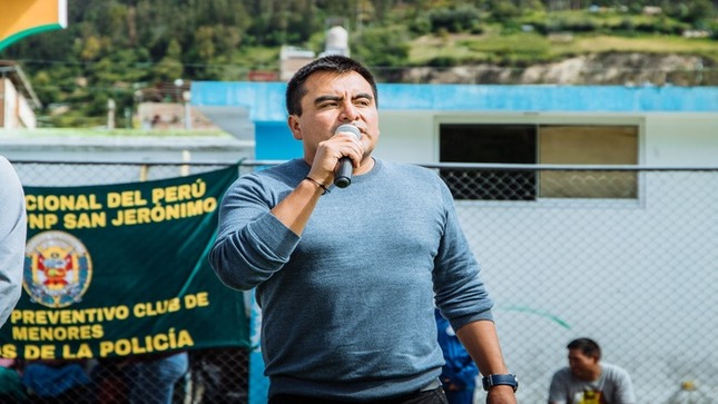 ALUMNOS DE LAS VACACIONES DIVERTIDAS DE LA MUNICIPALIDAD DE SAN JERÓNIMO, DISFRUTAN DE UN MOMENTO DE CONFRATERNIDAD.