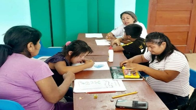 Se terminó el taller de lenguaje  para personas con discapacidad