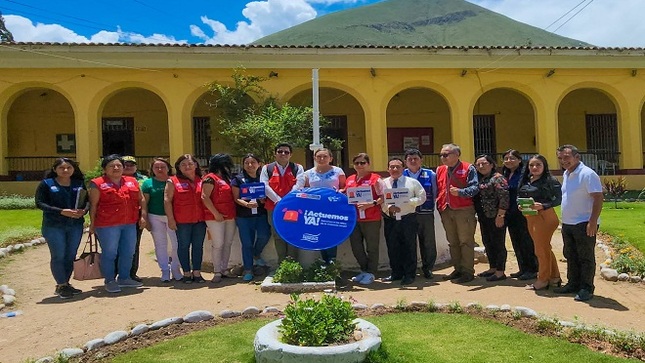 Visita de los especialistas del Ministerio de la Mujer y Poblaciones Vulnerables