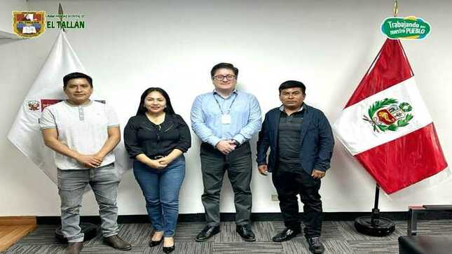 Alcalde se reúne con funcionarios de PRONEID y congresista Heidi Juárez para insistir se avance con revisión del expediente de la I.E. el TALLAN.