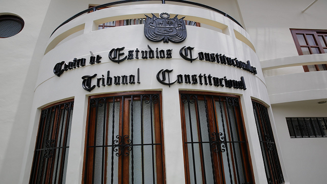 Fachada CEC