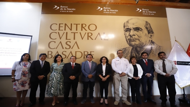 Ministra de Cultura entregó en Tacna declaratoria de Patrimonio Cultural a 1339 unidades bibliográficas de la biblioteca de Jorge Basadre