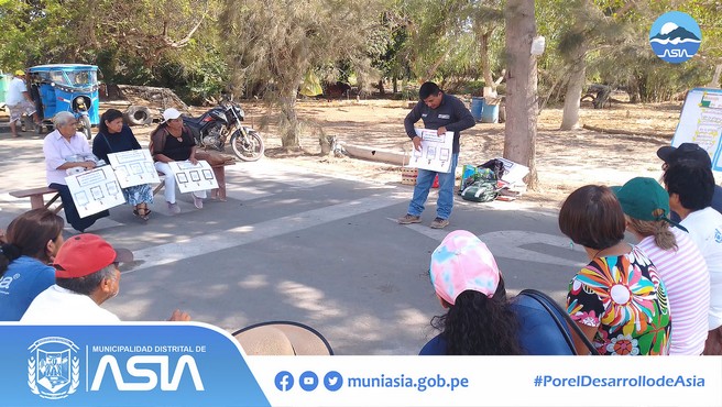 Con gran entusiasmo, productores y productoras de nuestro Distrito iniciaron con las clases de la Escuela de Campo (ECA) en el anexo El Platanal, donde fortalecieron sus capacidades en los temas de enfermedades de cultivos frutales y el correcto manejo integrado de plagas.
La escuela se realiza con el objetivo de que nuestros participantes conozcan los criterios para la implementación de estructuras protegidas, manejo de cultivos, fertilización y plagas.
De esta manera, la actual gestión municipal liderado por nuestro alcalde, Isaias Alcántara Malásquez, viene trabajando en el desarrollo de la agricultura.
#MunicipalidadDistritalDeAsia
#PorelDesarrollodeAsia
#IsaiasAlcantaraAlcaldedeAsia