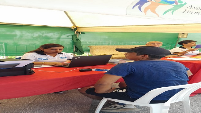 DRTPE Piura a través de la Zona de Trabajo y Promoción del Empleo Paita viene participando de manera efectiva en su primer día en la Feria denominada "Emprende Reciclando".