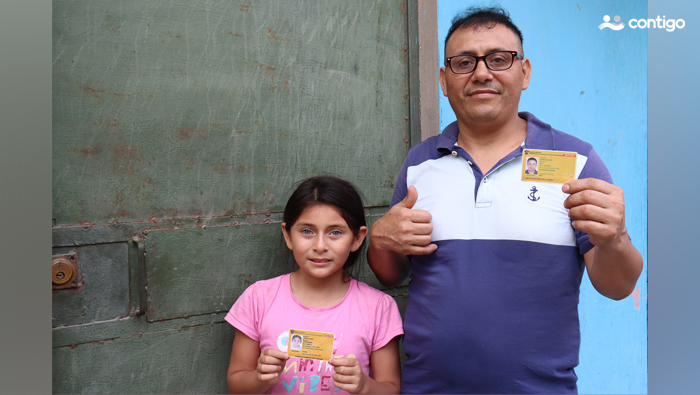 Familia Sarrea Flores celebra su amor sin barreras