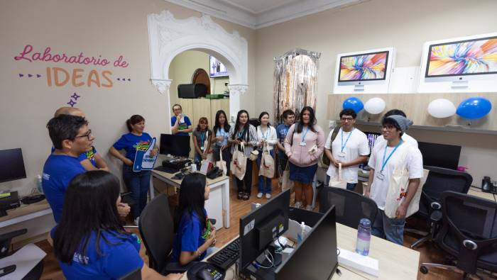 Decenas de beneficiarios recorrieron las diversas oficinas del Pronabec