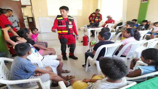 CURSO DE BOMBERITOS en LA CAPITAL DISTRITAL 