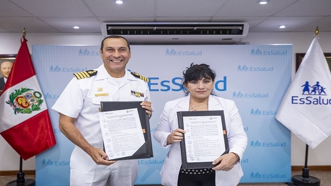 EsSalud genera recursos propios tras acuerdo con la Marina de Guerra del Perú