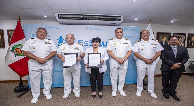 EsSalud genera recursos propios tras acuerdo con la Marina de Guerra del Perú