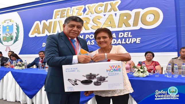 𝐏𝐑𝐄𝐌𝐈𝐀𝐂𝐈Ó𝐍 𝐀 𝐋𝐎𝐒 𝐆𝐀𝐍𝐀𝐃𝐎𝐑𝐄𝐒 𝐃𝐄 𝐋𝐎𝐒 𝐂𝐎𝐍𝐂𝐔𝐑𝐒𝐎𝐒 𝐏𝐎𝐑 𝐄𝐋 𝟗𝟗° 𝐀𝐍𝐈𝐕𝐄𝐑𝐒𝐀𝐑𝐈𝐎 𝐃𝐄 𝐂𝐑𝐄𝐀𝐂𝐈𝐎𝐍 𝐃𝐄 𝐍𝐔𝐄𝐒𝐓𝐑𝐎 𝐃𝐈𝐒𝐓𝐑𝐈𝐓𝐎