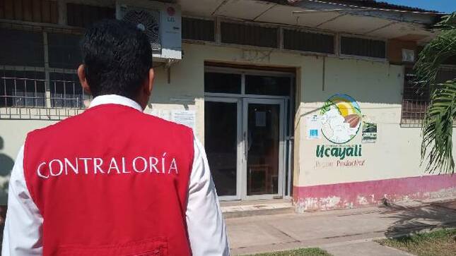 La Contraloría General determinó, durante el año 2023, presuntas responsabilidades por hechos irregulares en 208 funcionarios públicos entidades públicas de la región Ucayali, como resultado de los informes de control posterior. 