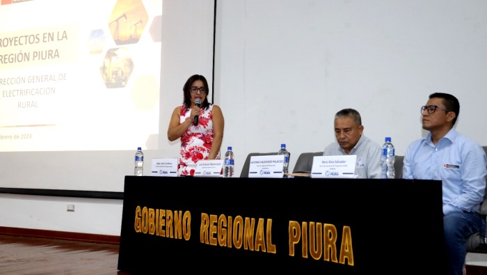 GORE Piura impulsa electrificación rural para atender localidades más alejadas de la región