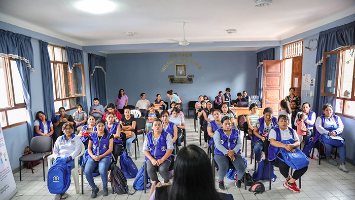 Rol integral de los agentes comunitarios en la lucha contra la anemia y prevención del dengue en el distrito de Santa Ana