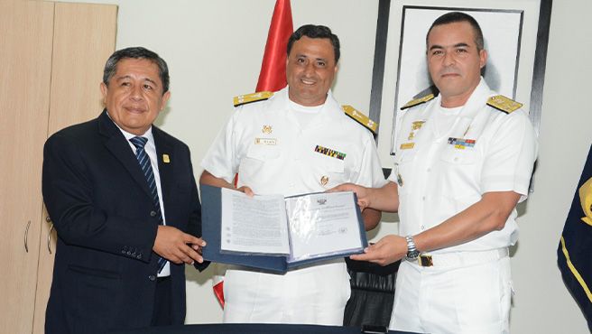 Centro Médico Naval recibe acreditación como Establecimiento de Salud Donador – Trasplantador de órganos y tejidos-1