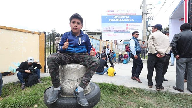 Ministro de Salud colocó primera piedra del nuevo Hospital Bambamarca en Cajamarca