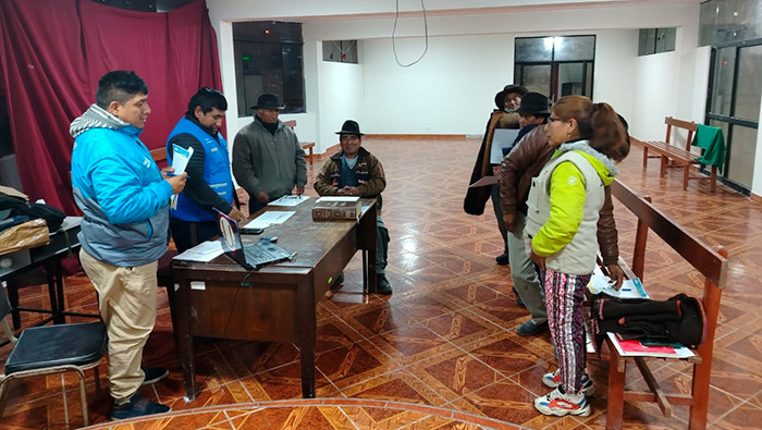 Reunión de CODISEC y la Plataforma de Defensa Civil en San Pedro de Laraos