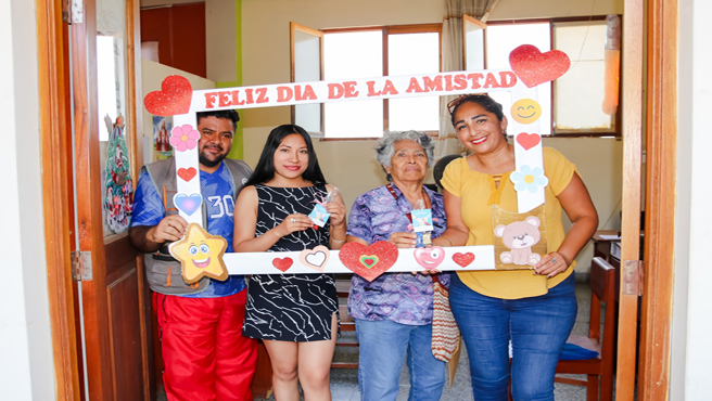 ¡Más Que Colegas Somos Amigos!