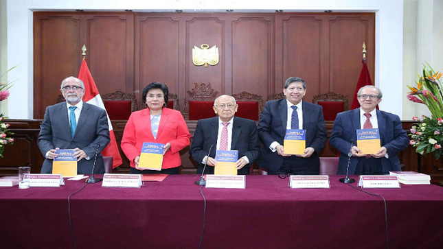 Presidente del TC presenta libro sobre "Justicia e Interculturalidad"
