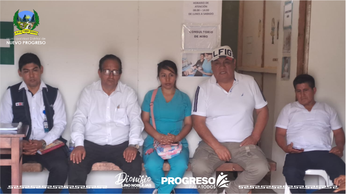 Alcalde Distrital se reúne para evaluar estado situacional de Posta Médica