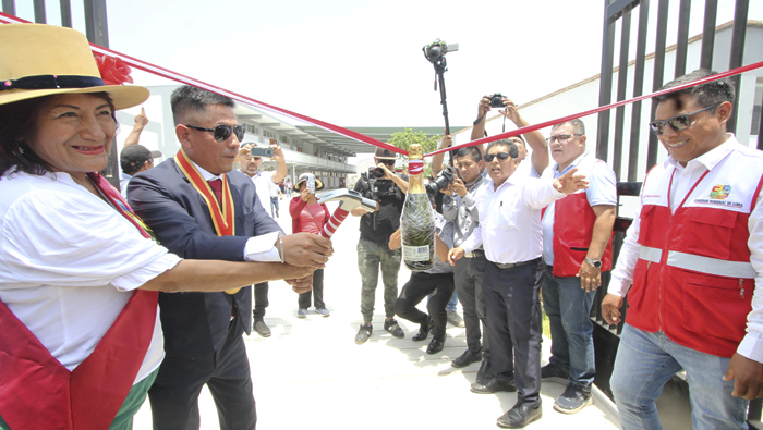 Comunidad educativa Miguel Grau estrena moderna infraestructura en Quilmaná - Cañete