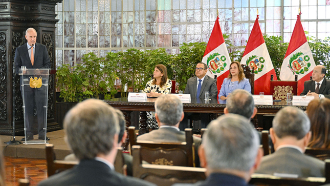 Canciller González-Olaechea anuncia fortalecimiento de mecanismos de supervisión de actividades de Organizaciones No Gubernamentales