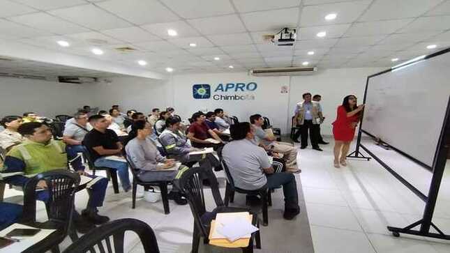 OEFA fortalece las capacidades del sector acuícola y pesquero en Áncash y Tumbes