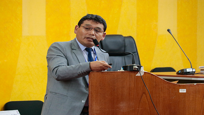 El Pleno del Consejo Regional Cusco, en el marco de la octava sesión extraordinaria, aprobó el informe del estado situacional del sector y las metas programadas para el presente año sustentado por el gerente regional de Salud, Ernesto Choquehuayta Morales quien, durante su alocución, hizo conocer las políticas implementadas desde el inicio de su mandato en la Gerencia Regional de Salud (Geresa).