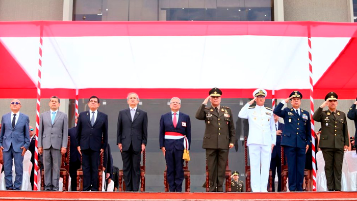 Ministro de Defensa presidió ceremonia por el 29 aniversario de las Operaciones del Alto Cenepa