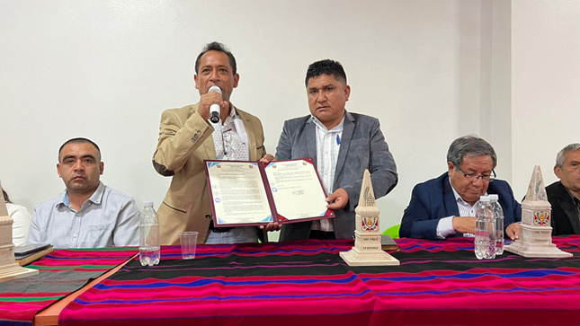 Participa de reunión intergubernamental