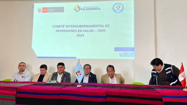 Participa de reunión intergubernamental