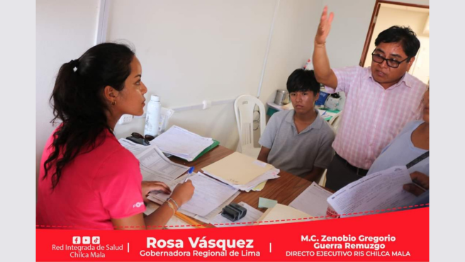 Titular de la RIS Chilca Mala supervisa triaje diferenciado implementado en el Centro de Salud de Chilca.