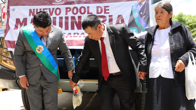 Presento y Dispuso nuevo Pool de maquinaria