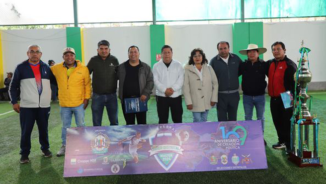 Final de campeonato de futbol master