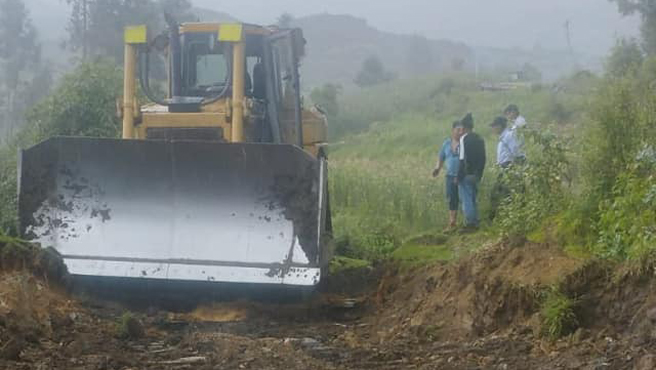 MPC inició la apertura de la vía carrozable en el sector Anasorco, en Colcabamba