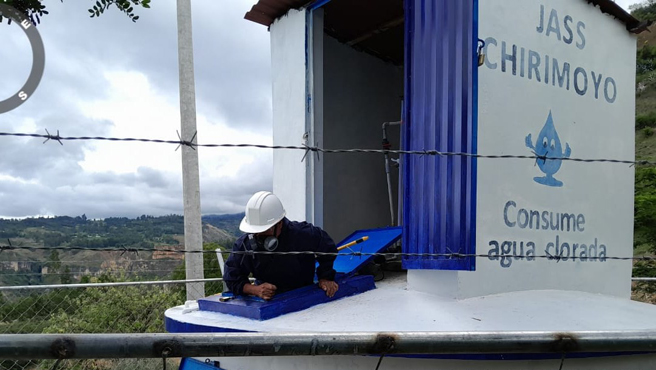 MPC Realiza limpieza y desinfección de los sistemas de agua en seis caseríos de la comuna