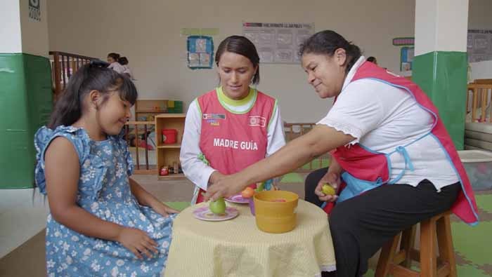 Cuna Más y el Comité de Gestión Juan Pablo II de Ate trabajan de la mano por la primera infancia y habilitan nuevas cunas  (1)