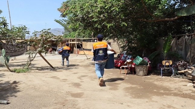 ayuda humanitaria a victima de incendio 