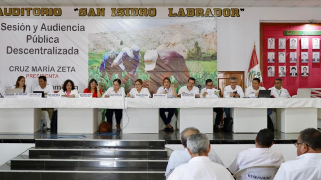 Ministra Jennifer Contreras participó en la X Sesión Extraordinaria y Audiencia Pública de la Comisión Agraria del Congreso