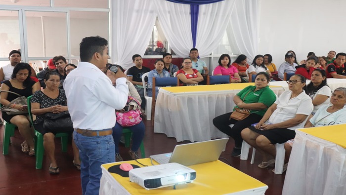 Capacitación brindada en el Auditorio Municipal