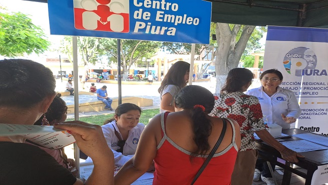 DRTPE Piura participó en la Feria Laboral y de Servicios Bellavista 2024 organizada por la Gerencia Regional de Desarrollo Social del Gobierno Regional Piura.