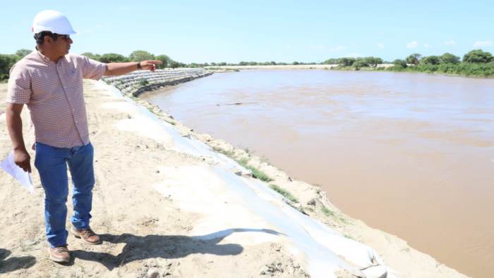 GORE monitorea que 16 actividades ejecutadas cumplen con proteger de inundación
