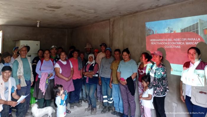 El Indecopi promueve el crecimiento económico de las comunidades de Machu Picchu y Ollantaytambo mediante el registro de marcas