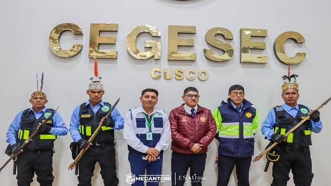 Con gran 茅xito de realiz贸 capacitaci贸n de serenos de Megantoni en al ciudad del Cusco