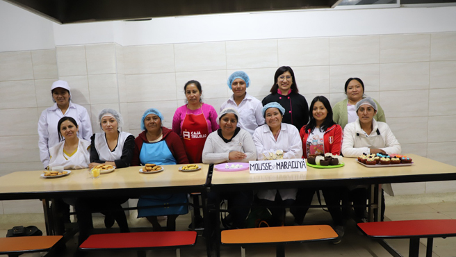 Taller de repostería está dando sus frutos