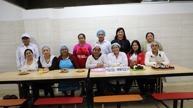 Taller de repostería está dando sus frutos